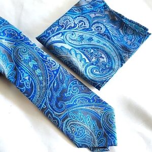 Paisley Blue Tie and Pocket Square Set